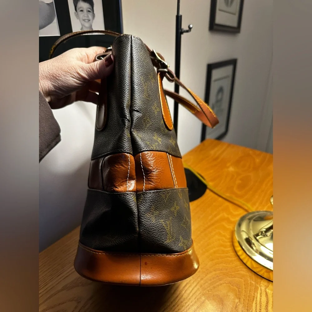 Louis Vuitton 70s Era Vintage Brown Monogram Bucket Bag - Picture 5 of 14